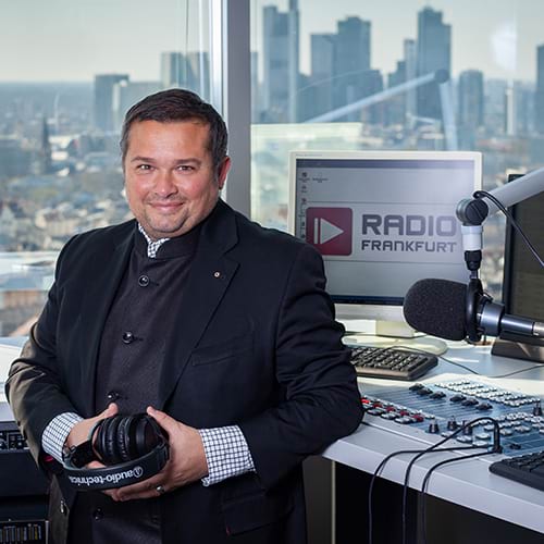 Eike Knall im Antenne-Landau-Studio